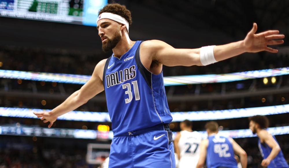 内线防守虽 内线防守虽