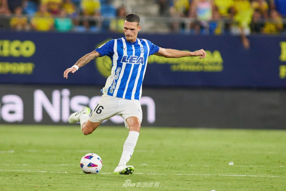 在如今竞争 在如今竞争